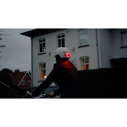 Hecto+ Vision m. indbygget lys sort - Cykelhjelm